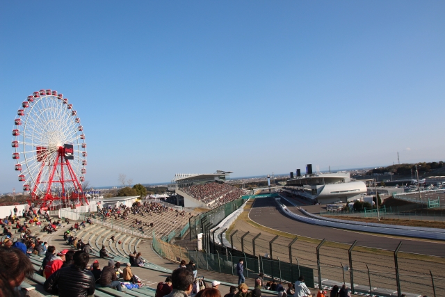 鈴鹿サーキットに車中泊で旅行